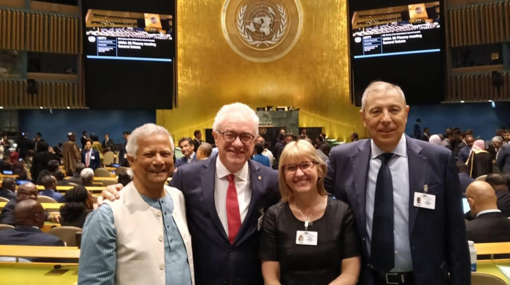 জাতিসংঘ সাধারণ পরিষদের উদ্বোধনী অধিবেশনে প্রধান উপদেষ্টার যোগদান