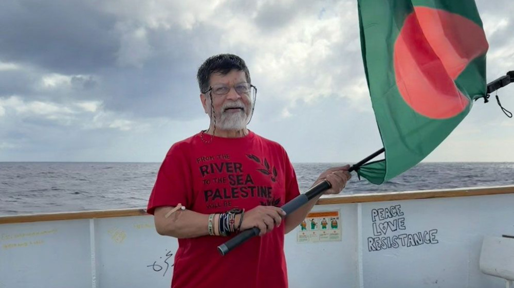 গাজায় পৌঁছাতে আর কত সময় লাগবে, স্পষ্ট করলেন ড. শহিদুল আলম গাজায় পৌঁছাতে আর কত সময় লাগবে, স্পষ্ট করলেন ড. শহিদুল আলম