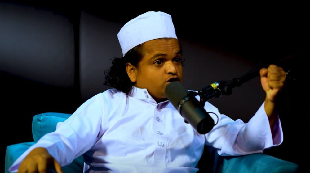 হেফাজতকে কিছু নেতা দলীয় স্বার্থে ব্যবহার করছেন হেফাজতকে কিছু নেতা দলীয় স্বার্থে ব্যবহার করছেন