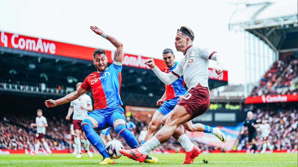 শিরোপা জয়ের লড়াই জমিয়ে তুললো ম্যানসিটি শিরোপা জয়ের লড়াই জমিয়ে তুললো ম্যানসিটি