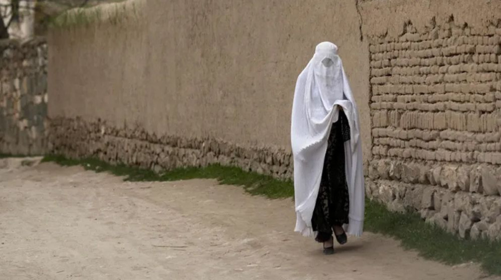 নারীদের বোরকা পরে হাসপাতালে যাওয়ার নির্দেশ তালেবানের নারীদের বোরকা পরে হাসপাতালে যাওয়ার নির্দেশ তালেবানের