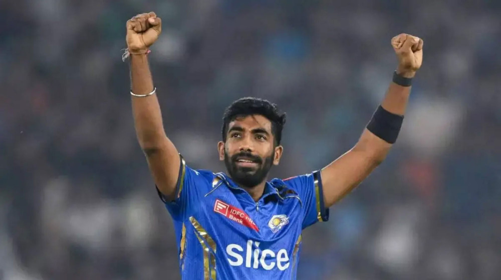 ভারত নয়, কানাডার হয়ে ক্রিকেট খেলতে চেয়েছিলেন বুমরাহ! ভারত নয়, কানাডার হয়ে ক্রিকেট খেলতে চেয়েছিলেন বুমরাহ!
