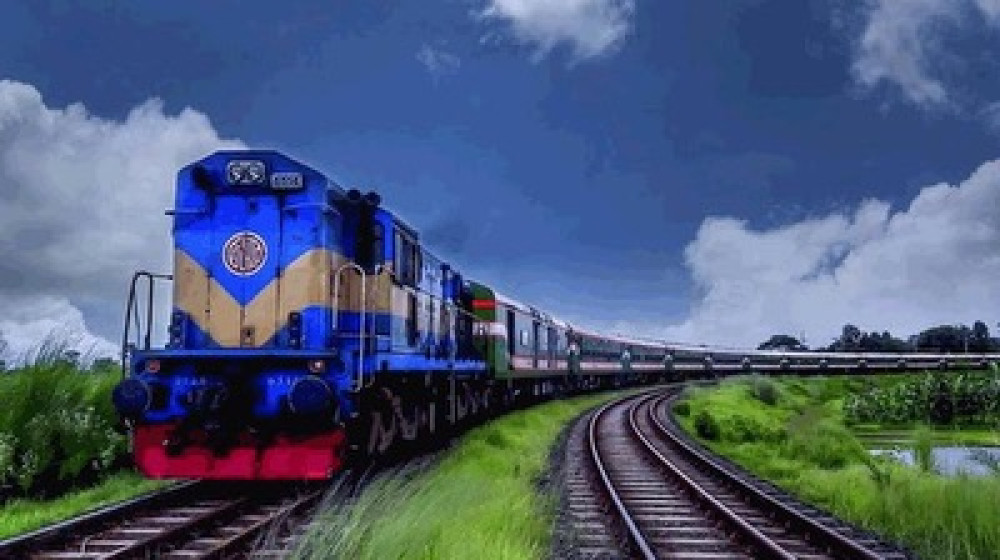 “ট্রেনের ভাড়া আবার বাড়তে পারে”