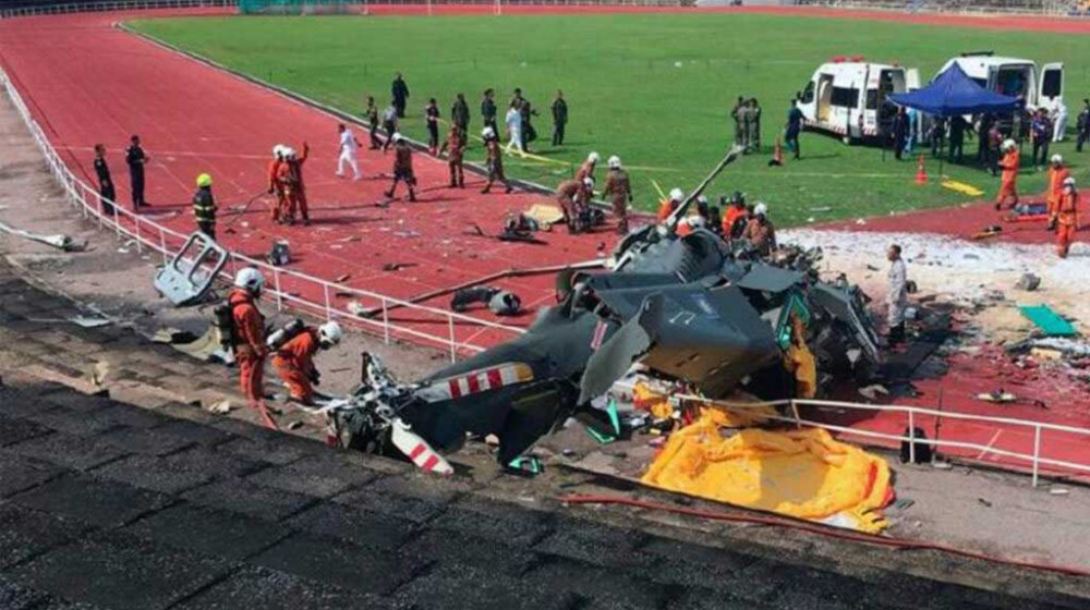 মালয়েশিয়ায় মাঝ আকাশে দুই হেলিকপ্টারের সংঘর্ষে নিহত ১০ মালয়েশিয়ায় মাঝ আকাশে দুই হেলিকপ্টারের সংঘর্ষে নিহত ১০