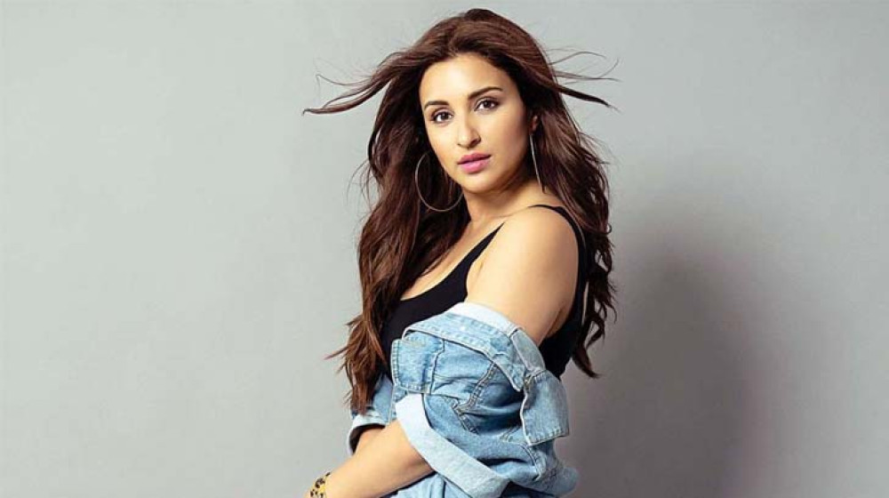 ১৬ কেজি ওজন বাড়িয়ে আক্ষেপ পরিণীতির