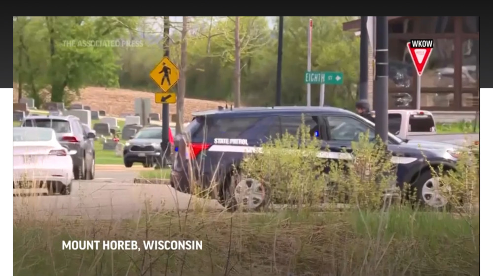 উইসকনসিন পুলিশের গুলিতে এক স্কুল ছাত্র নিহত উইসকনসিন পুলিশের গুলিতে এক স্কুল ছাত্র নিহত