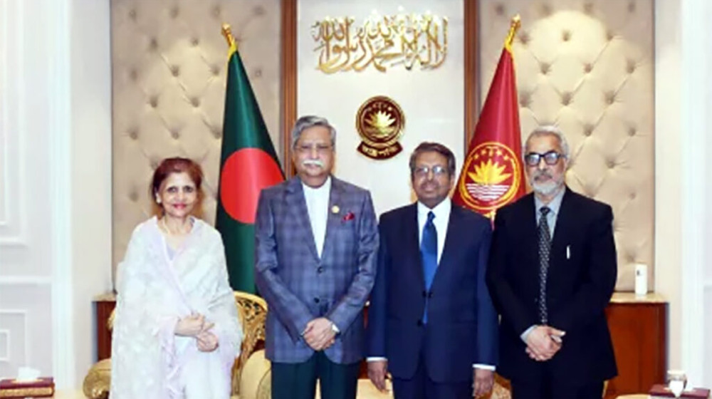 রাষ্ট্রপতির সঙ্গে আপিল বিভাগের নতুন বিচারপতিদের সাক্ষাৎ রাষ্ট্রপতির সঙ্গে আপিল বিভাগের নতুন বিচারপতিদের সাক্ষাৎ
