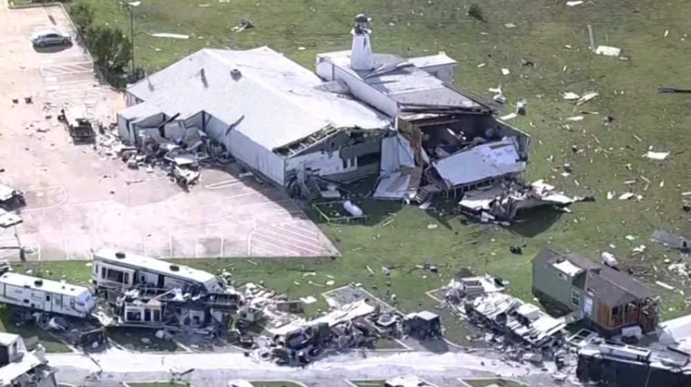 যুক্তরাষ্ট্রে টর্নেডো ও ঝড়ে ১৮ জন নিহত