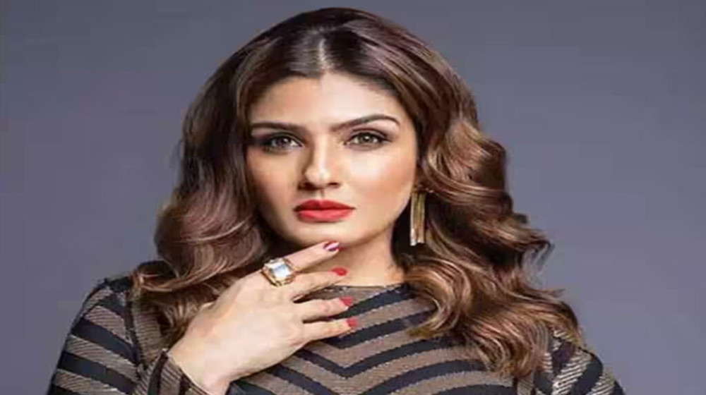 হামলার শিকার অভিনেত্রী রাভিনা টন্ডন হামলার শিকার অভিনেত্রী রাভিনা টন্ডন