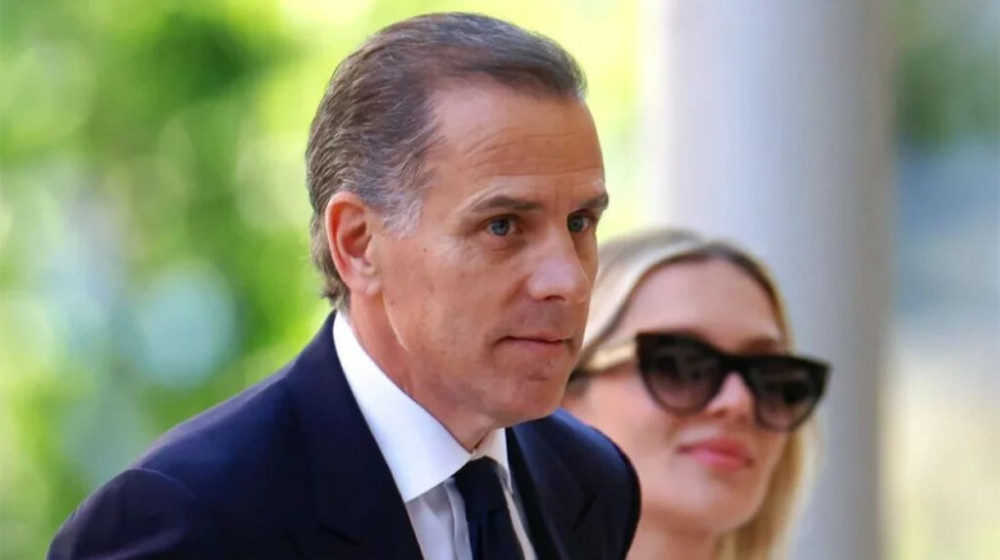 আগ্নেয়াস্ত্র মামলায় দোষী সাব্যস্ত হলেন বাইডেনপুত্র হান্টার আগ্নেয়াস্ত্র মামলায় দোষী সাব্যস্ত হলেন বাইডেনপুত্র হান্টার