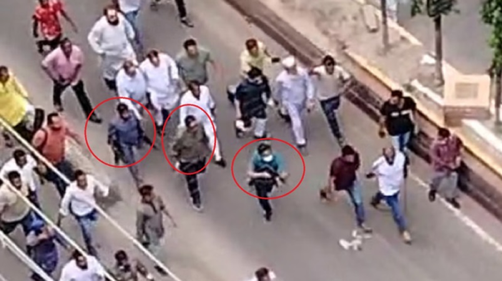 শিক্ষার্থীদের ওপর গুলি চালান শামীম ওসমান ও তার বাহিনী